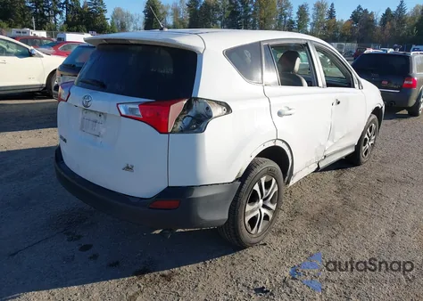 2015 Toyota Rav4 Le z USA, uszkodzony, nr VIN 2T3BFREV9FW313357